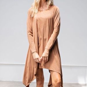 Easel Faux Suede Sharkbite Hem Long Sleeve Dress In Camel. NWT! Sz M